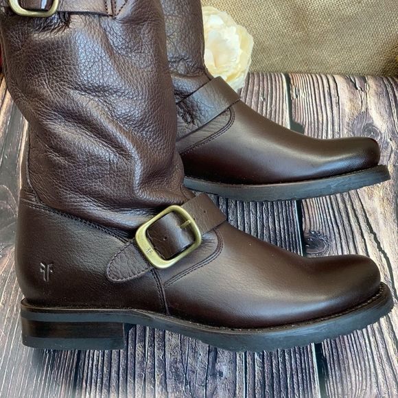 Frye Dark Brown Leather Veronica Short Boots sz7 but best for sz 6 1/2 - Picture 6 of 8